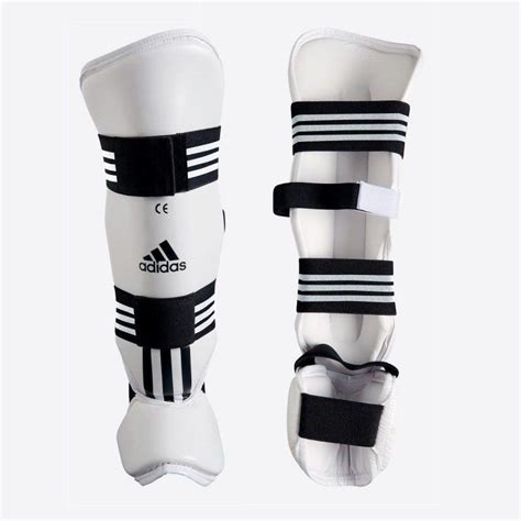 Espinillera Adidas Taekwondo .